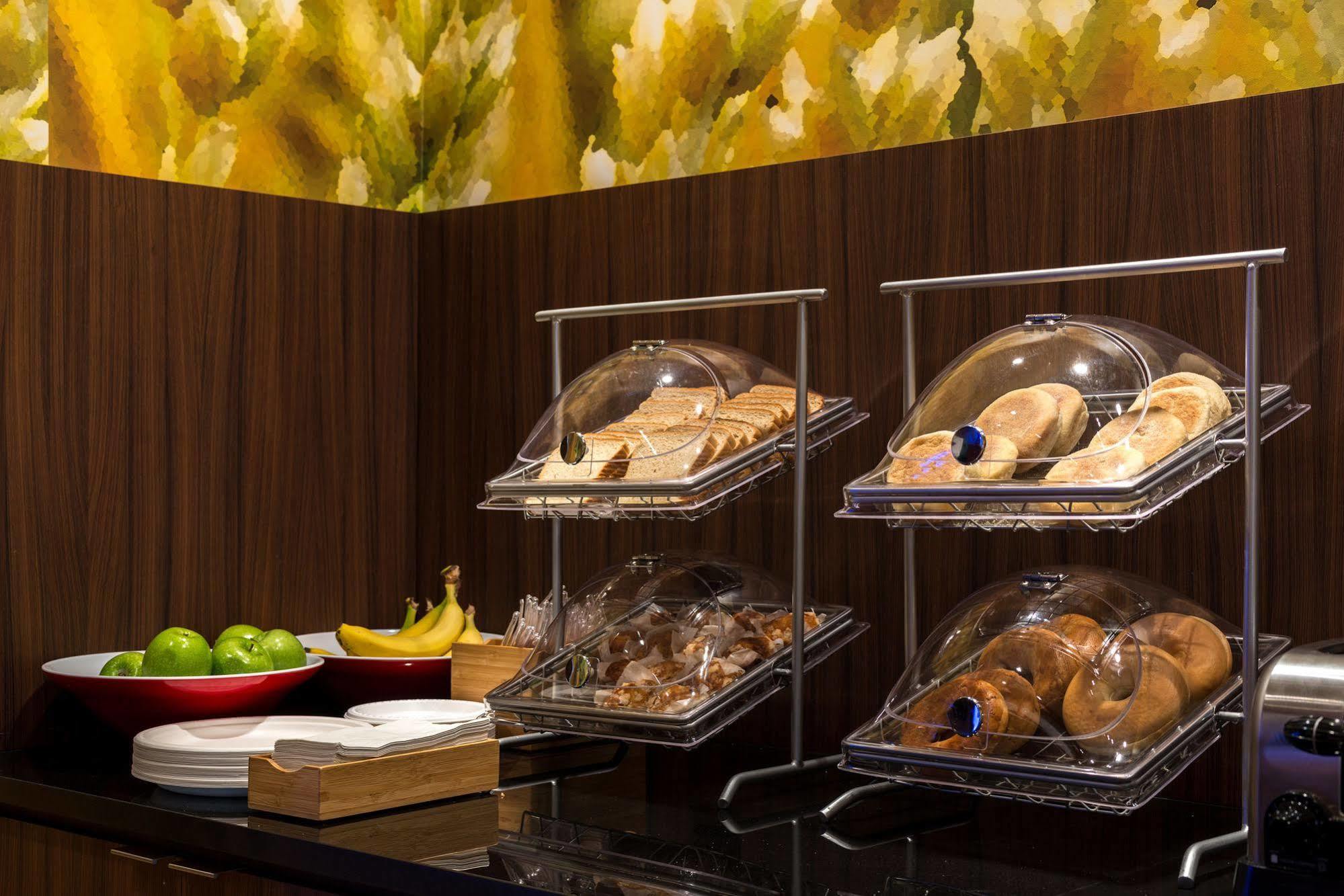 Fairfield By Marriott Inn & Suites Wheeling At The Highlands Triadelphia Ngoại thất bức ảnh